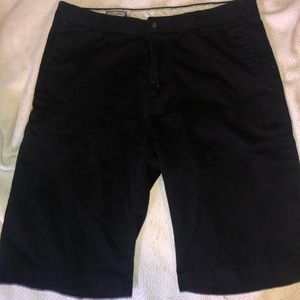 Volcom men’s black shorts